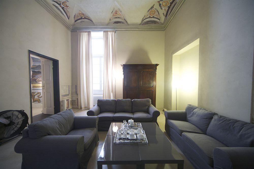 Locanda Di Palazzo Cicala Genoa Luaran gambar