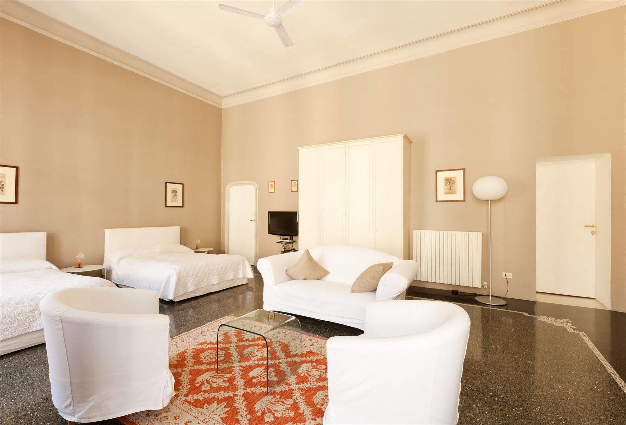 Locanda Di Palazzo Cicala Genoa Luaran gambar